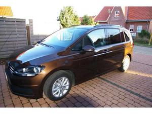 Touran 1.6 TDi SCR AdBlue Comfortline WinterPaket Navi 4J